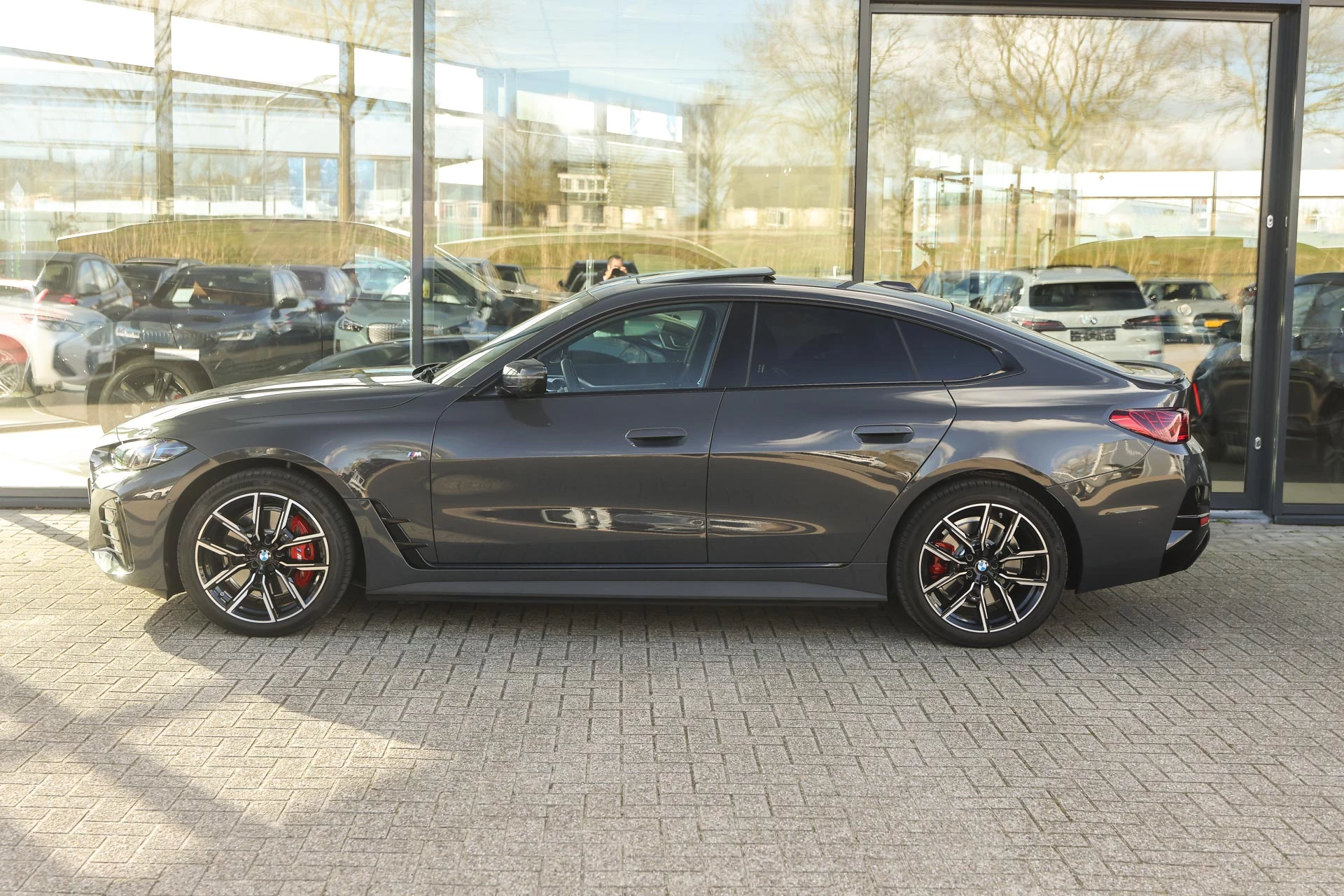 Hoofdafbeelding BMW i4