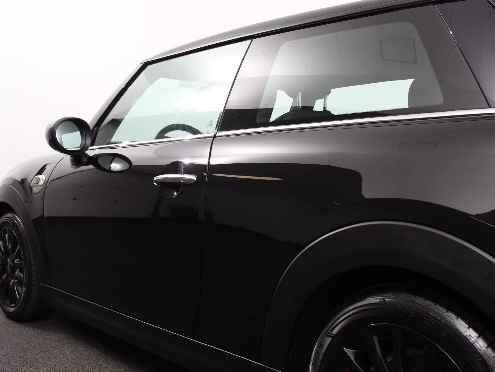 Hoofdafbeelding MINI One