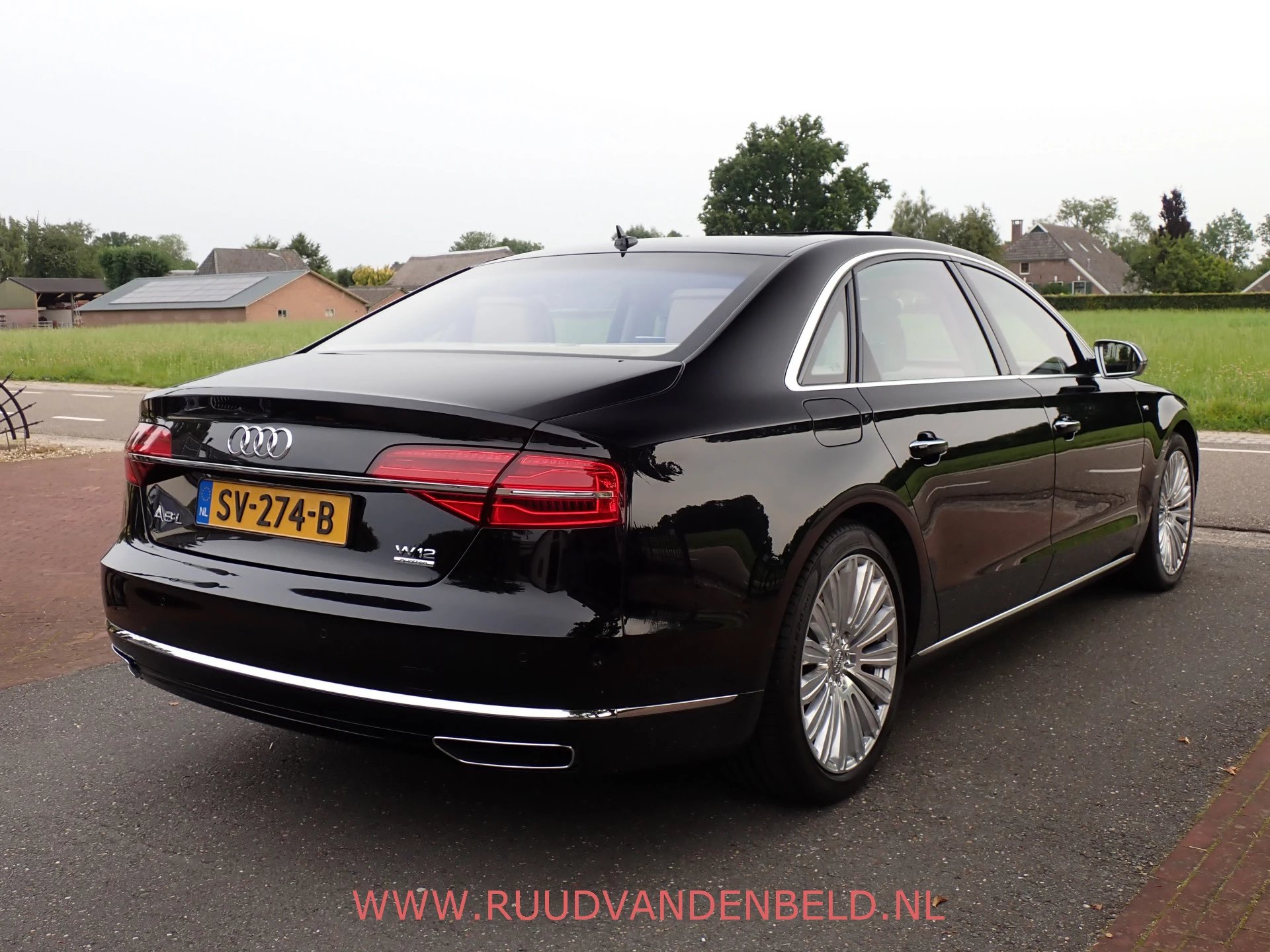 Hoofdafbeelding Audi A8