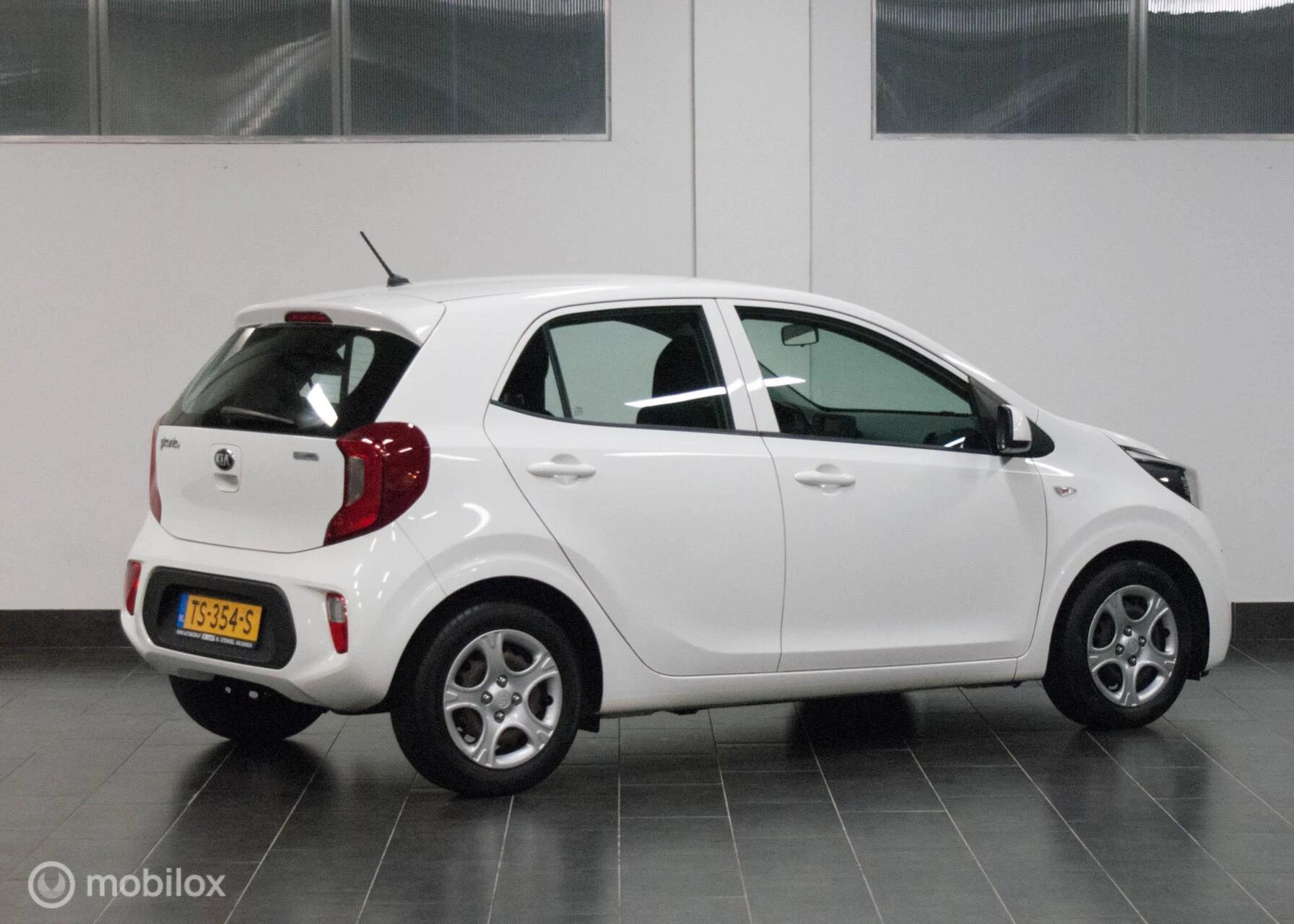 Hoofdafbeelding Kia Picanto