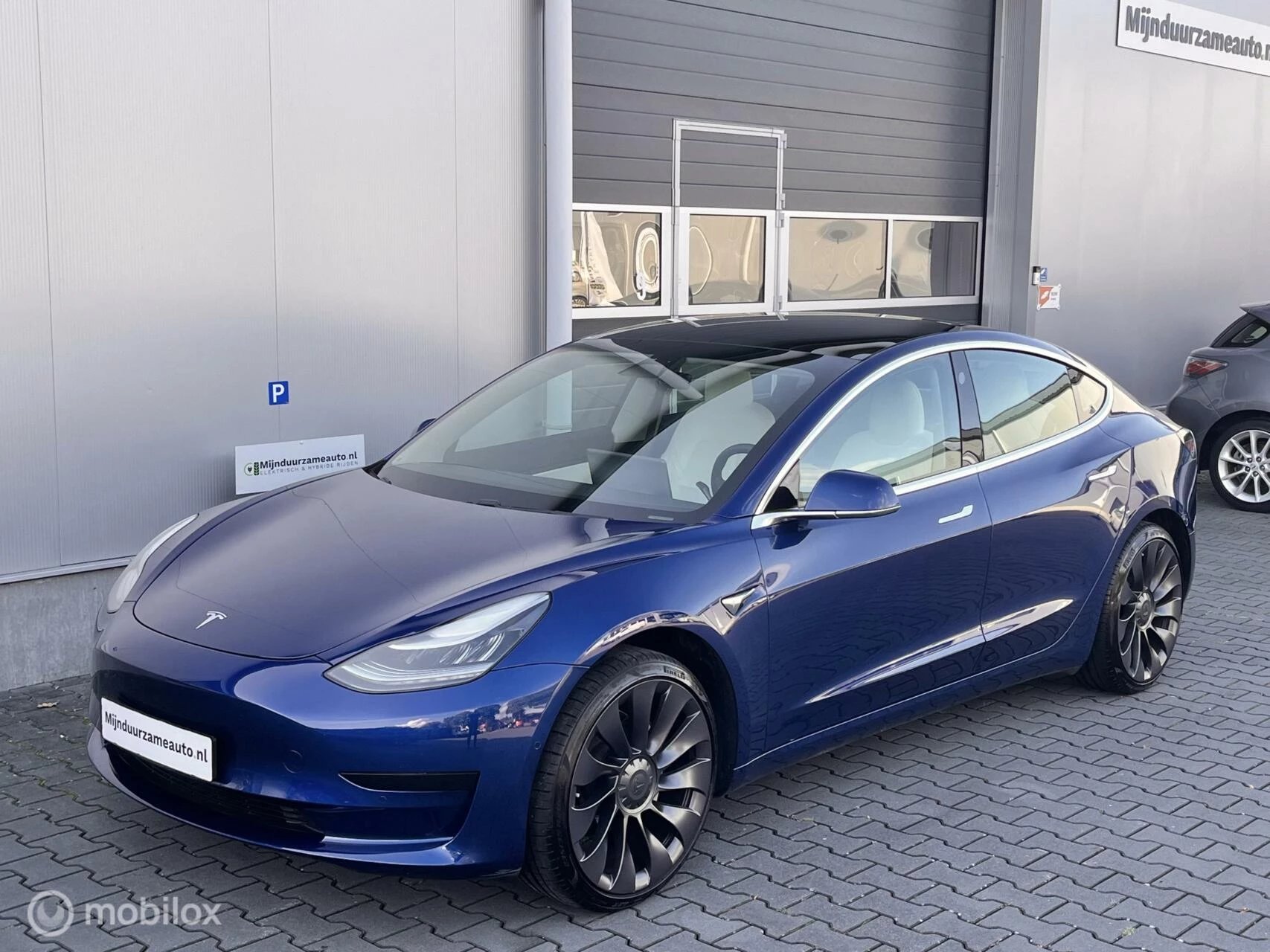 Hoofdafbeelding Tesla Model 3