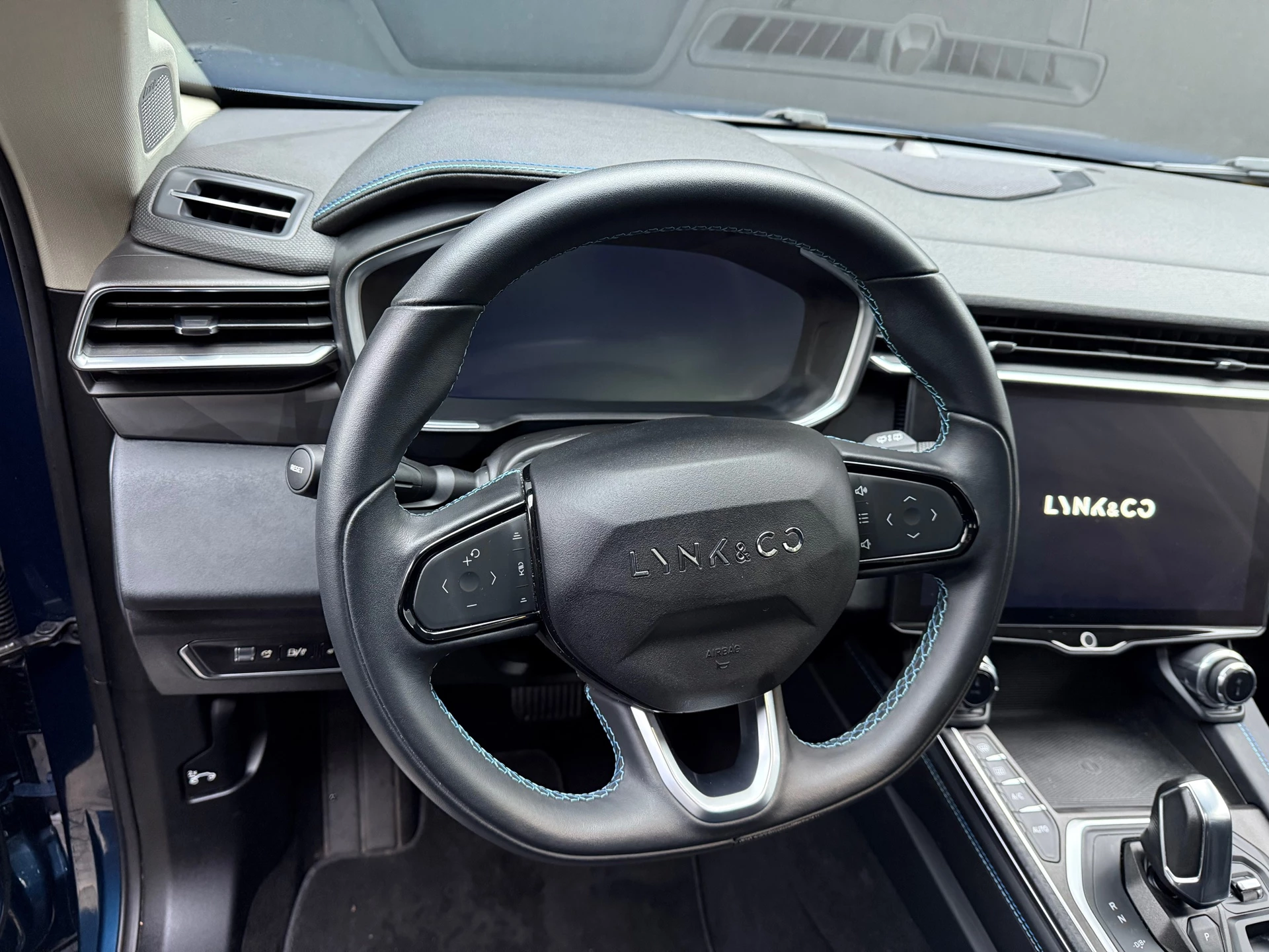 Hoofdafbeelding Lynk & Co 01