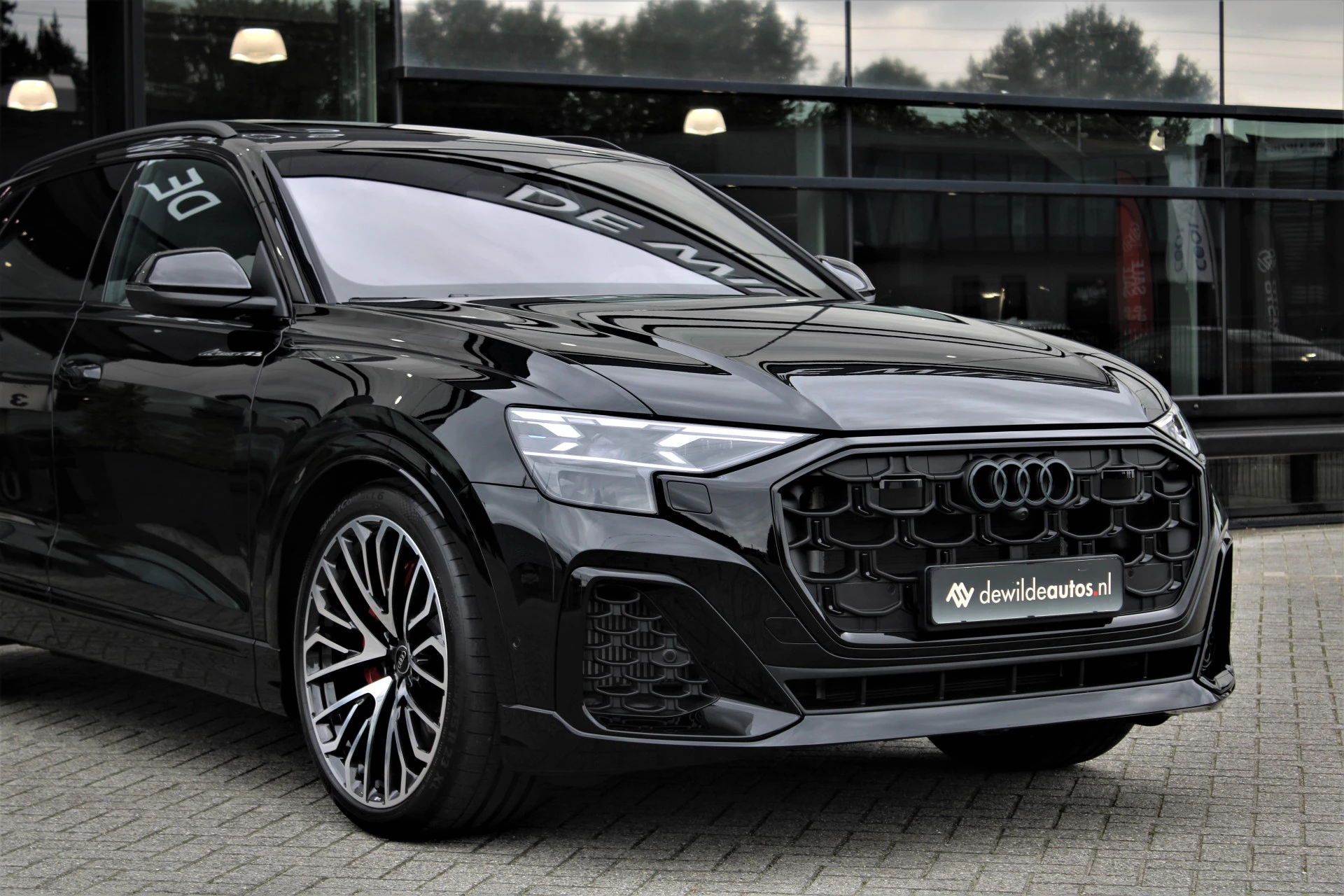 Hoofdafbeelding Audi Q8