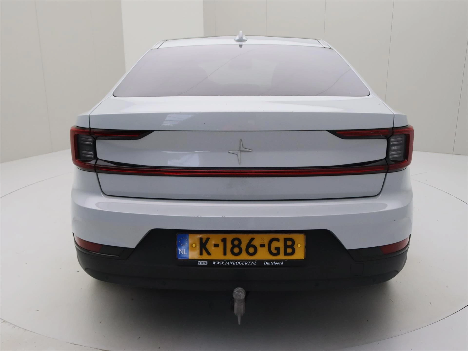 Hoofdafbeelding Polestar 2
