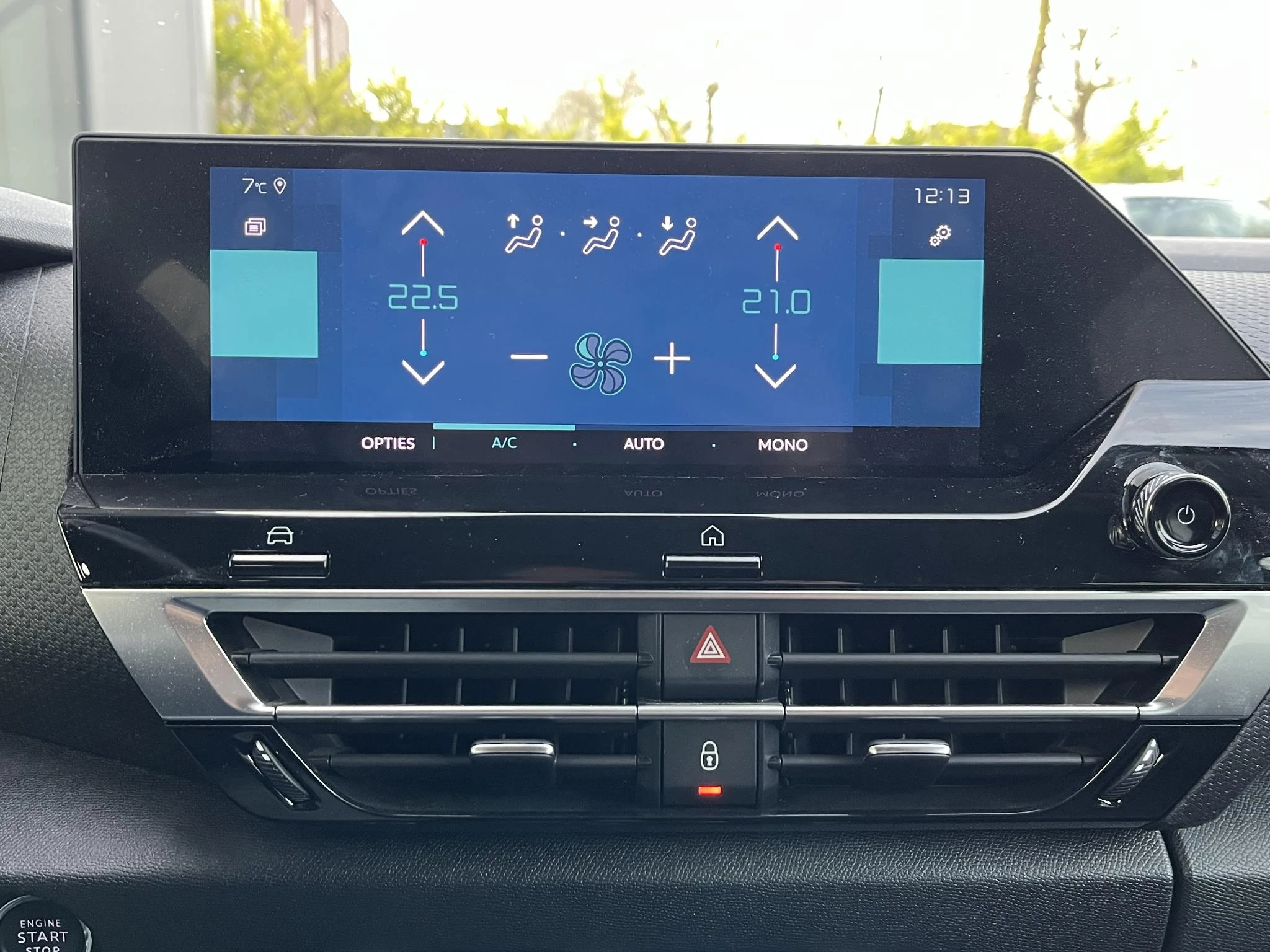 Hoofdafbeelding Citroën ë-C4