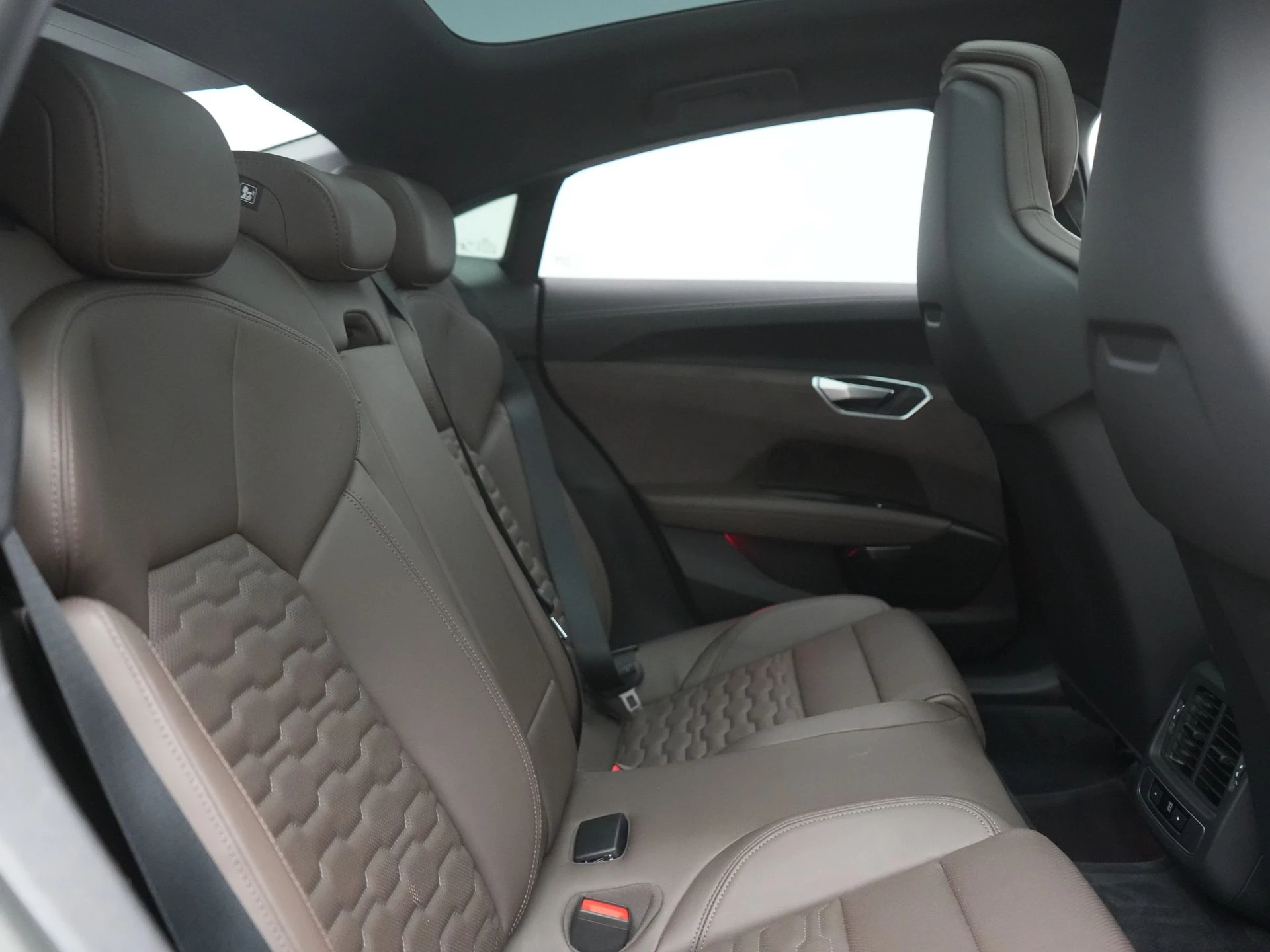 Hoofdafbeelding Audi e-tron GT
