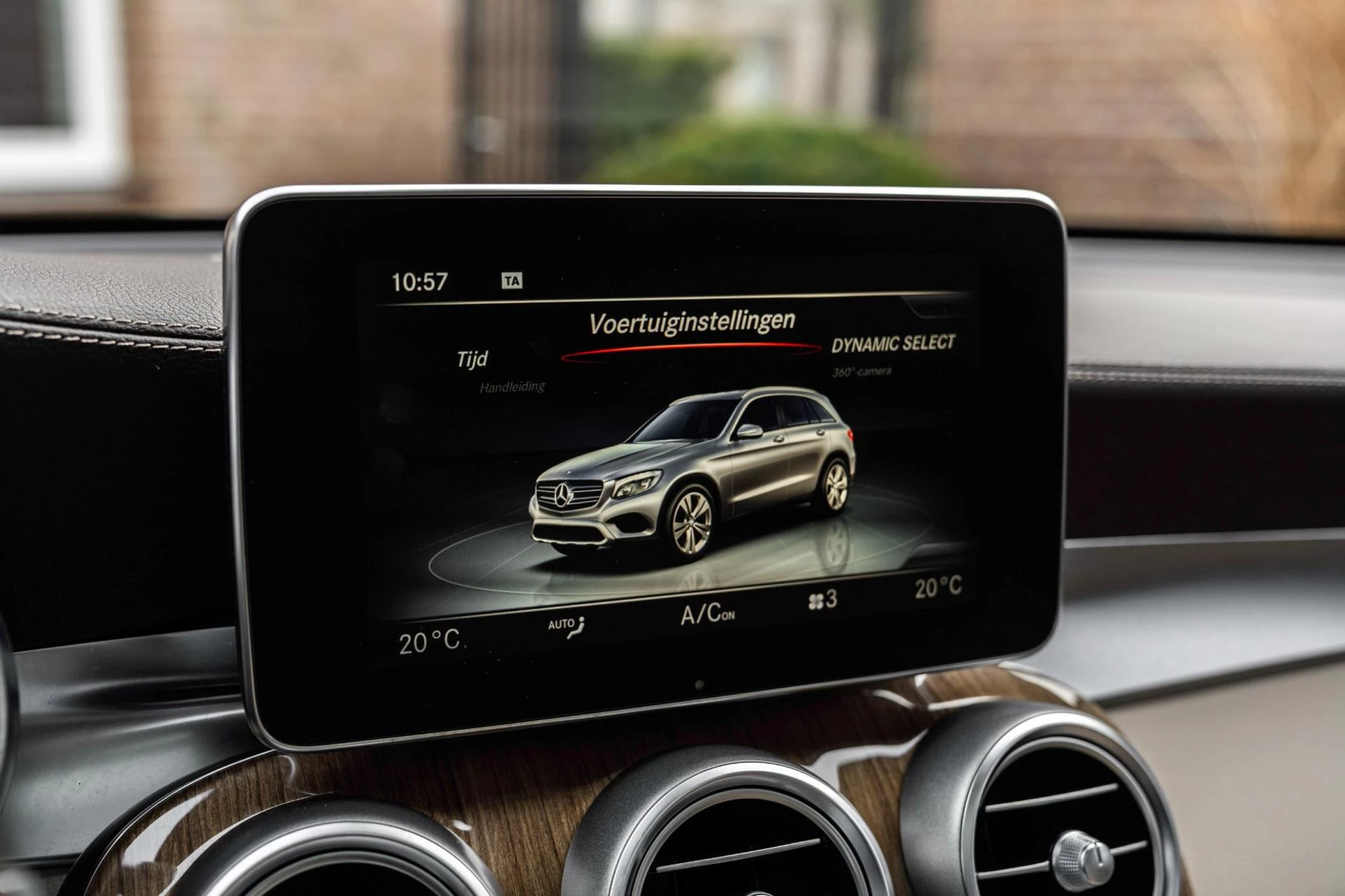 Hoofdafbeelding Mercedes-Benz GLC