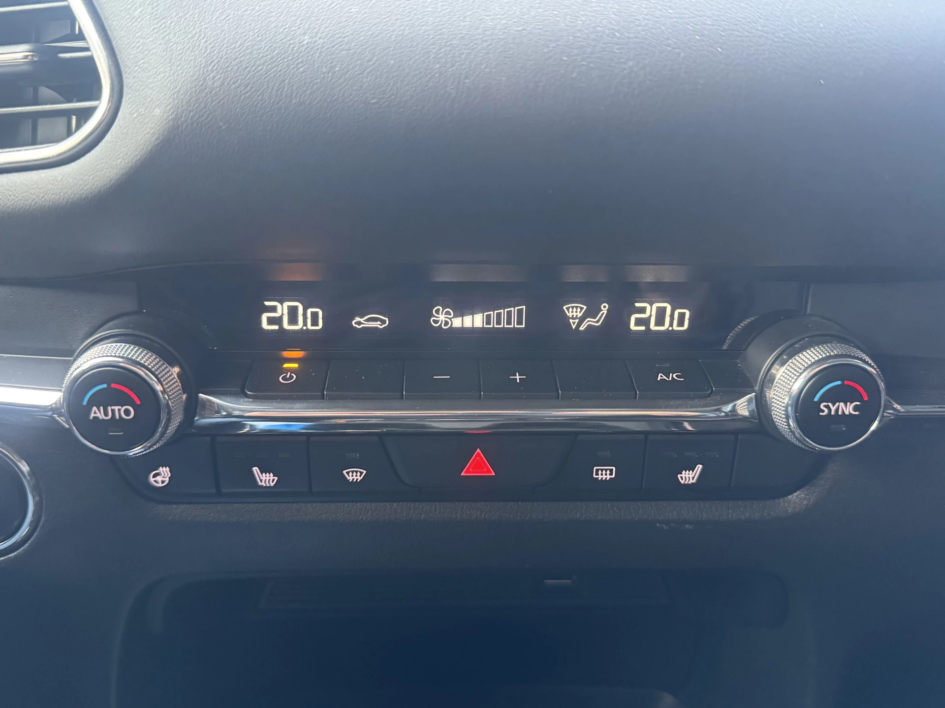 Hoofdafbeelding Mazda CX-30