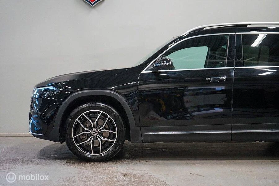 Hoofdafbeelding Mercedes-Benz EQB