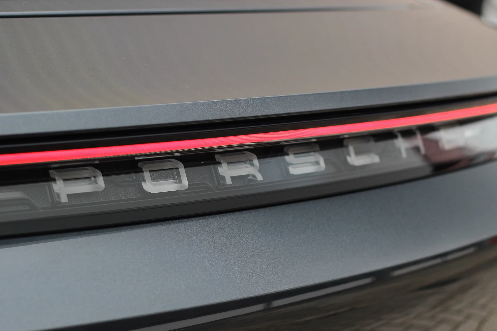 Hoofdafbeelding Porsche Taycan