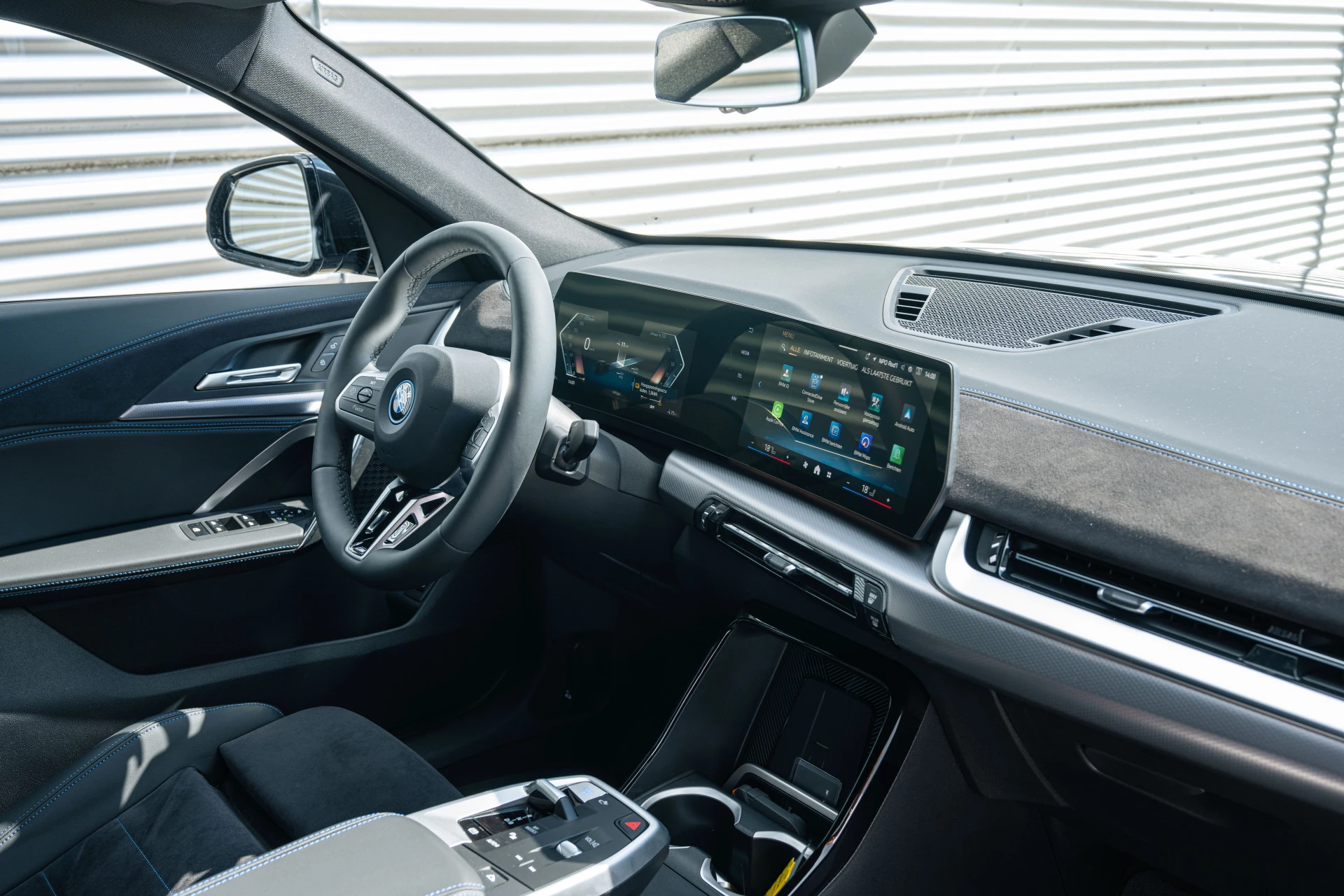 Hoofdafbeelding BMW iX2