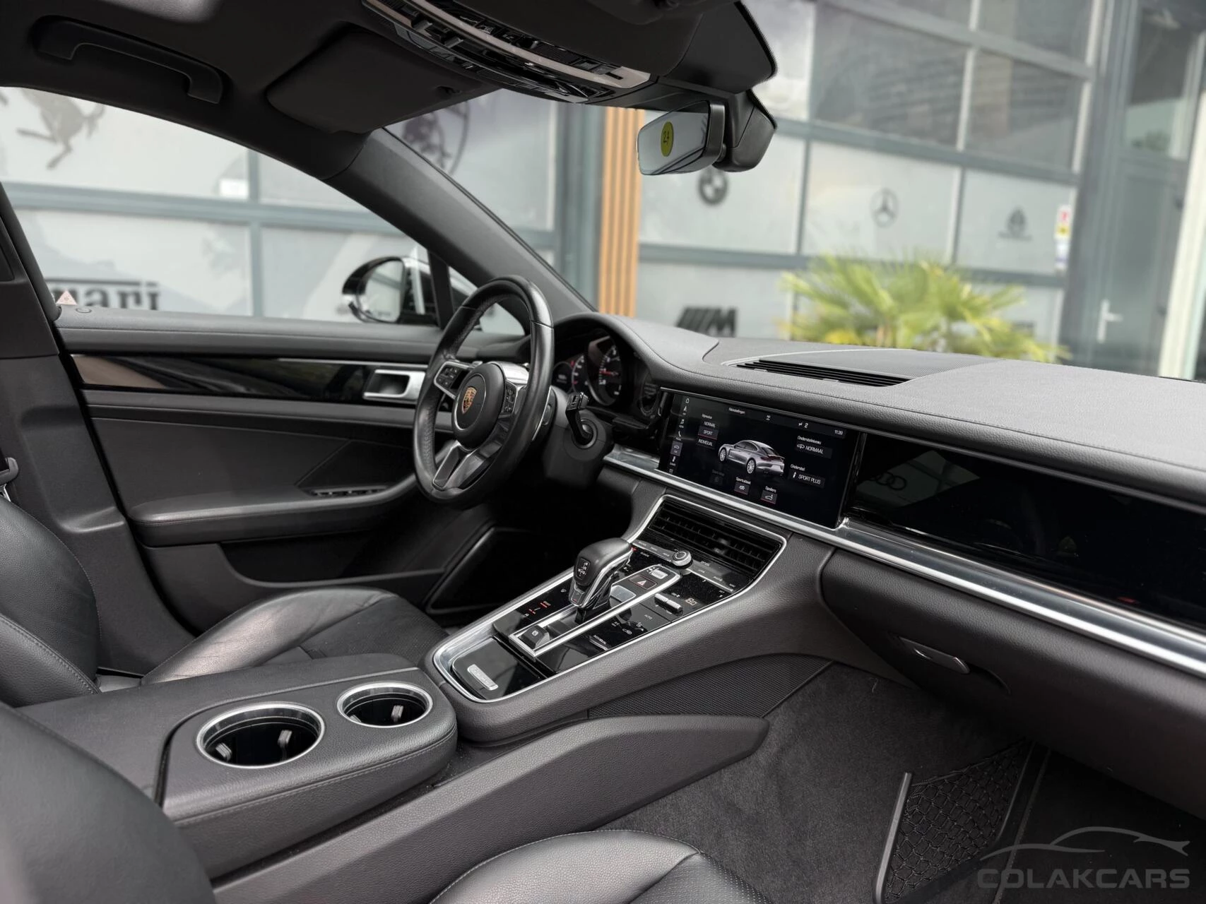 Hoofdafbeelding Porsche Panamera