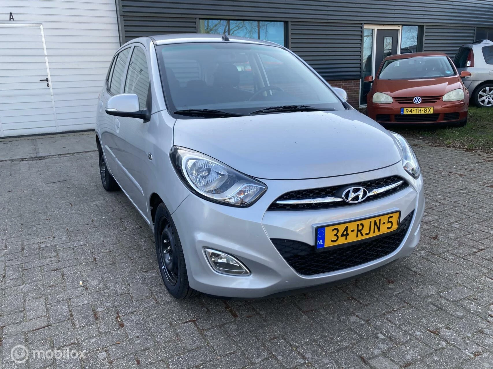 Hoofdafbeelding Hyundai i10