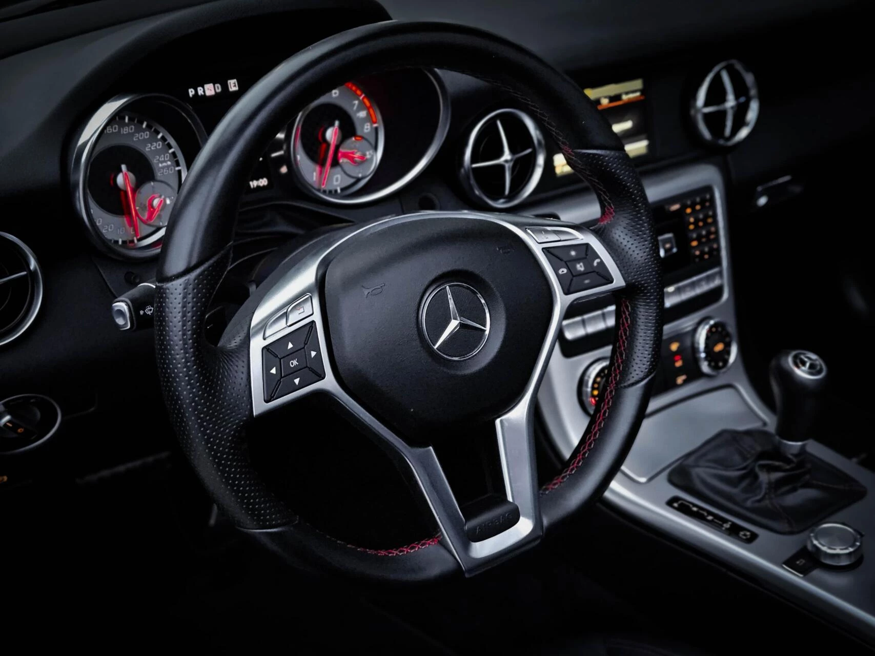 Hoofdafbeelding Mercedes-Benz SLK