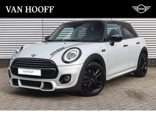 Hoofdafbeelding MINI Cooper MINI Cooper Hatchback JCW Automaat / JCW Sportstoelen / LED / Comfort Access / Stoelverwarming / Cruise Control