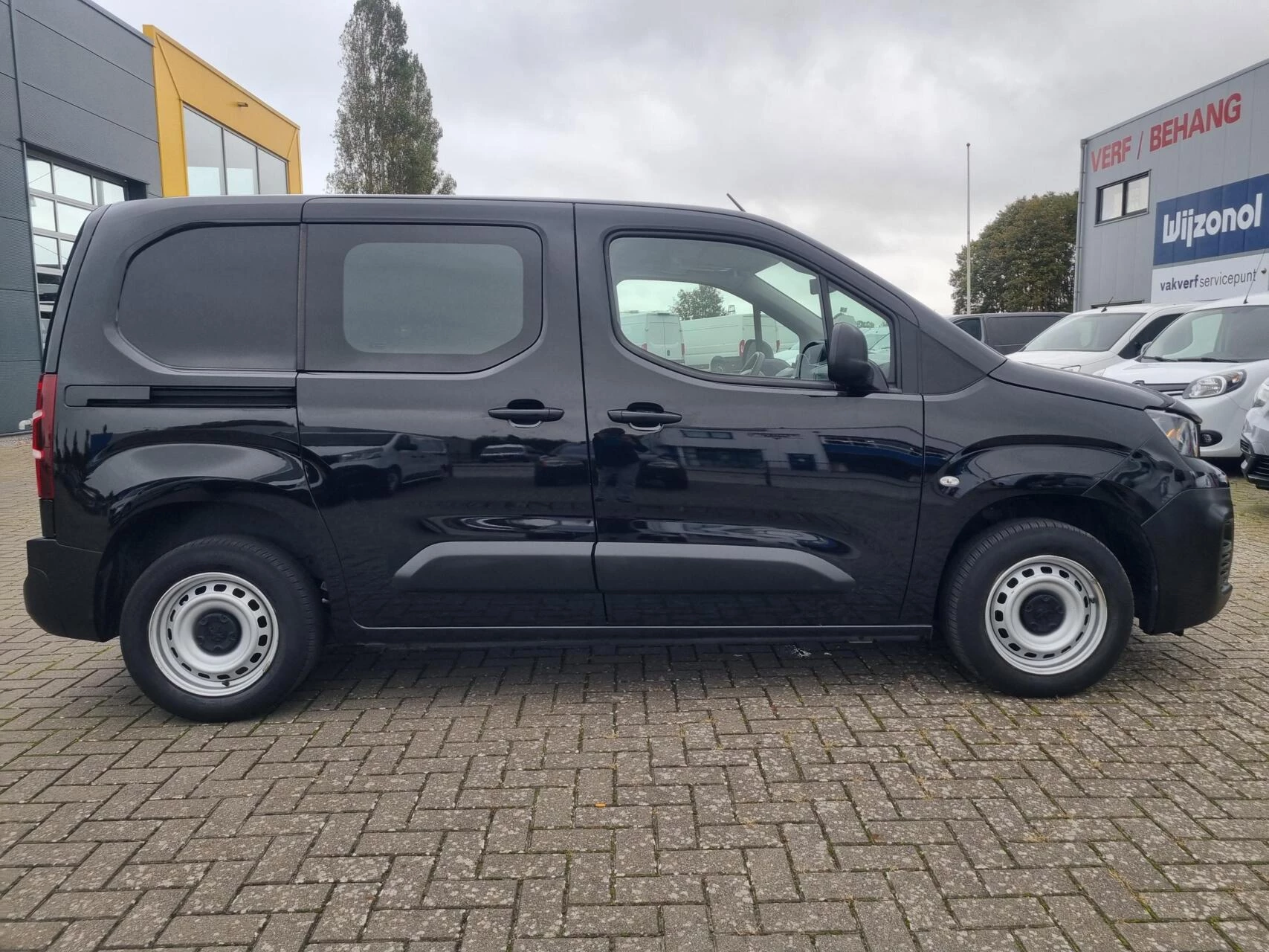 Hoofdafbeelding Peugeot Partner
