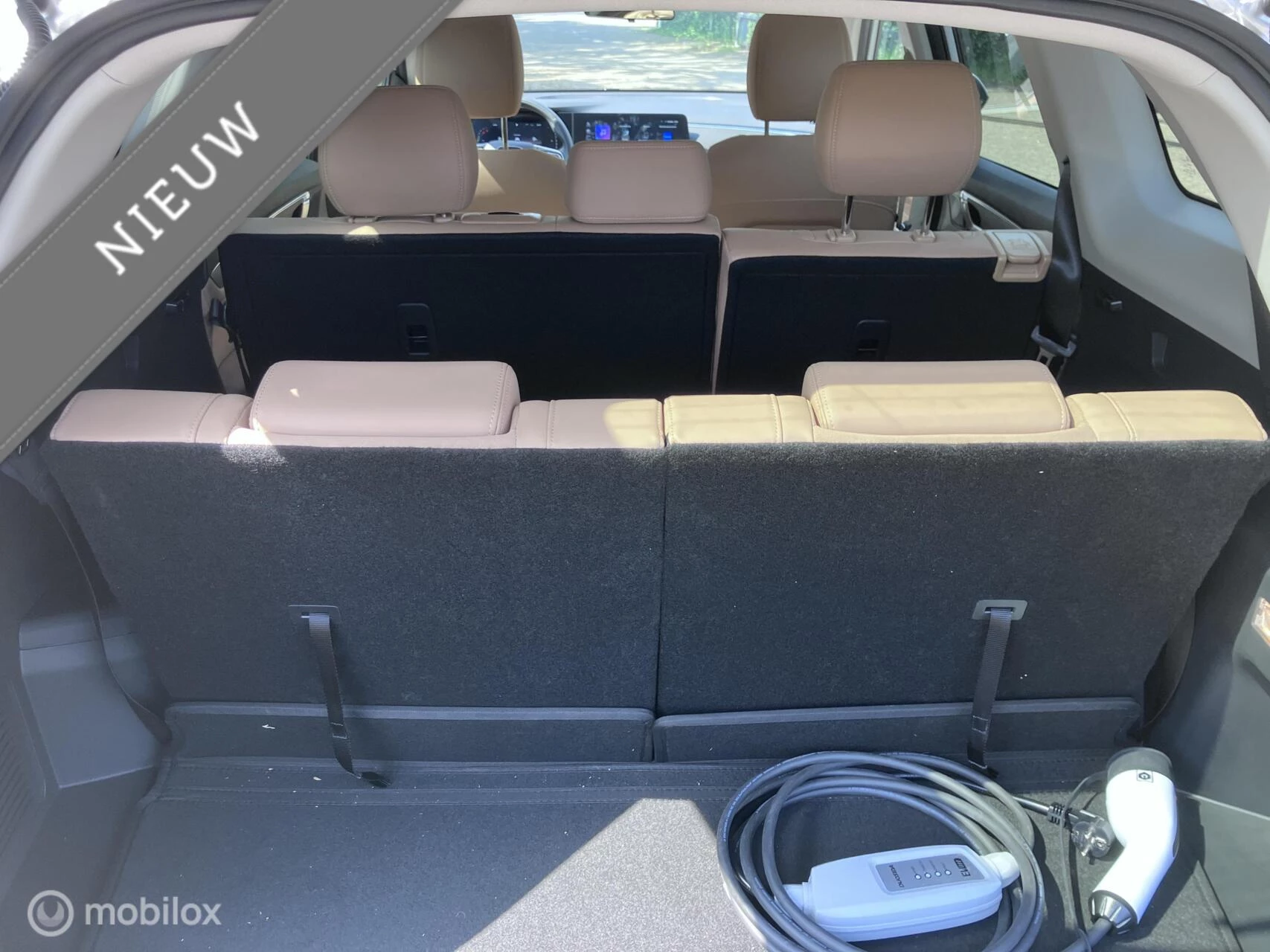 Hoofdafbeelding DFSK E5 PHEV