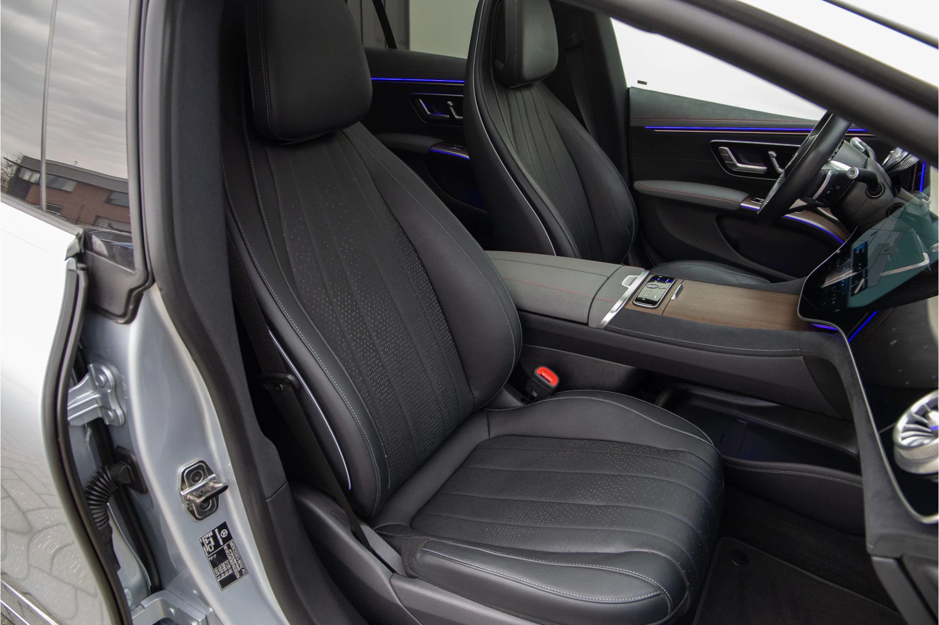 Hoofdafbeelding Mercedes-Benz EQS