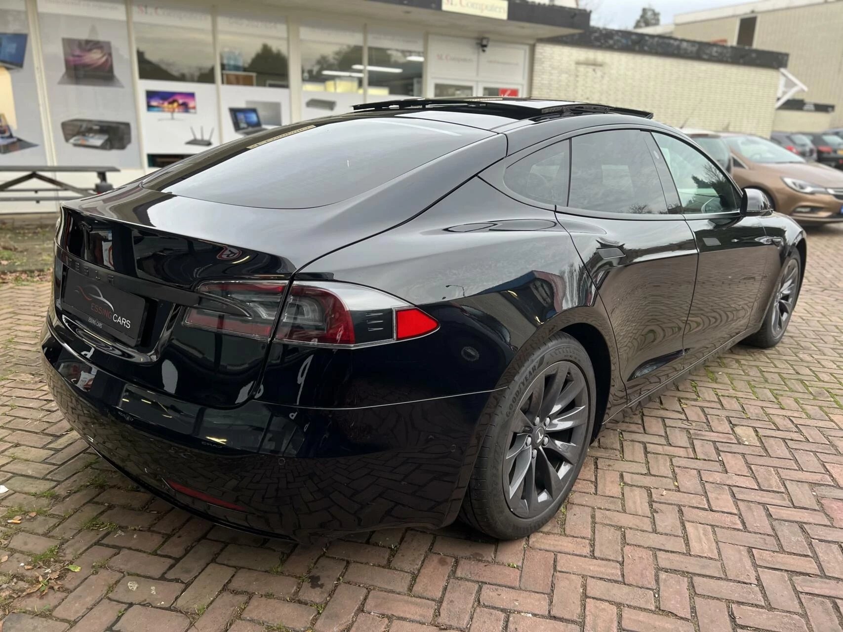 Hoofdafbeelding Tesla Model S