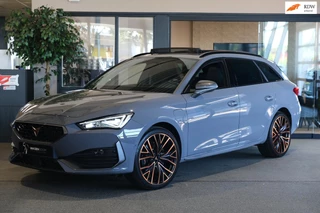 CUPRA Leon Sportstourer 1.4 e-Hybrid VZ Copper 245 PK Pano Sport Ambiant Led Navi