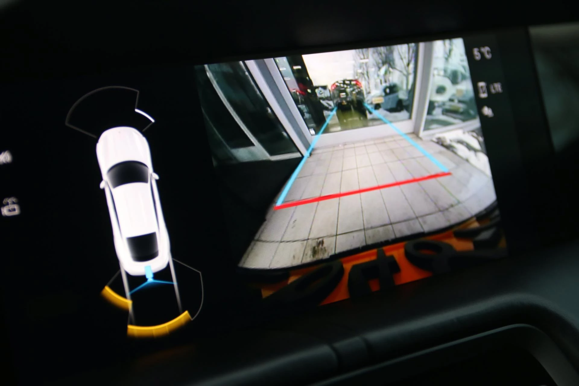 Hoofdafbeelding Porsche Taycan