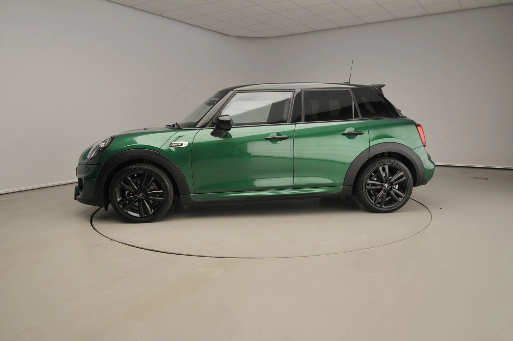 Hoofdafbeelding MINI 5-deurs