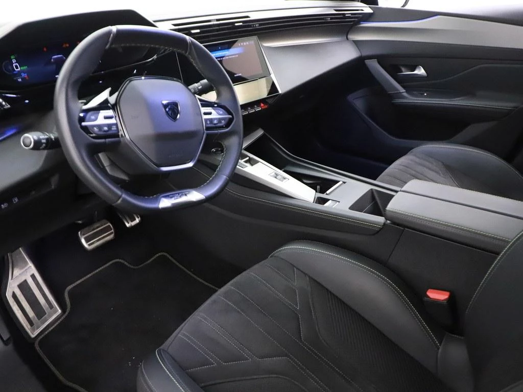 Hoofdafbeelding Peugeot 408