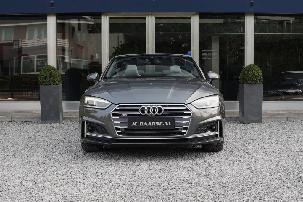 Hoofdafbeelding Audi S5
