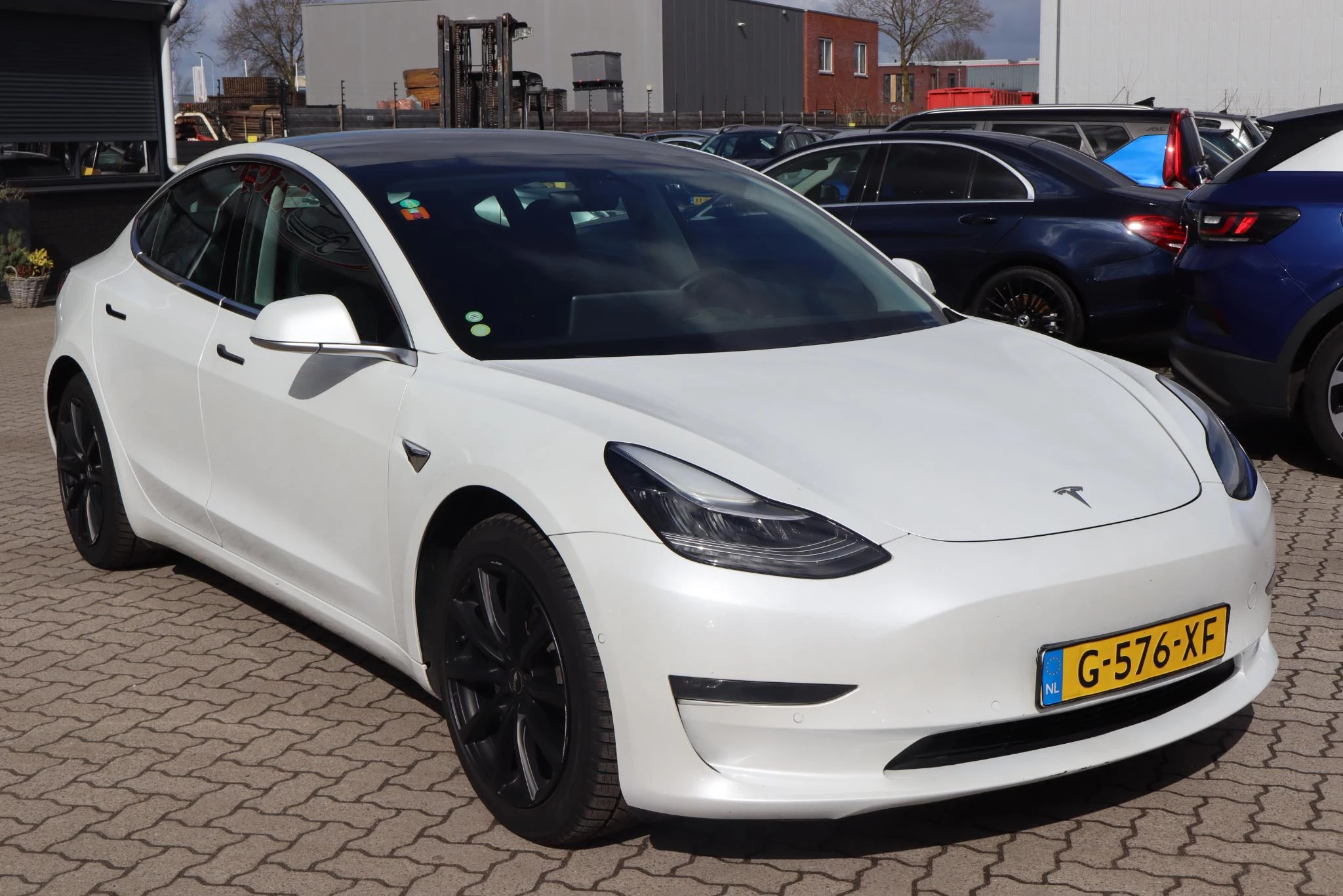 Hoofdafbeelding Tesla Model 3
