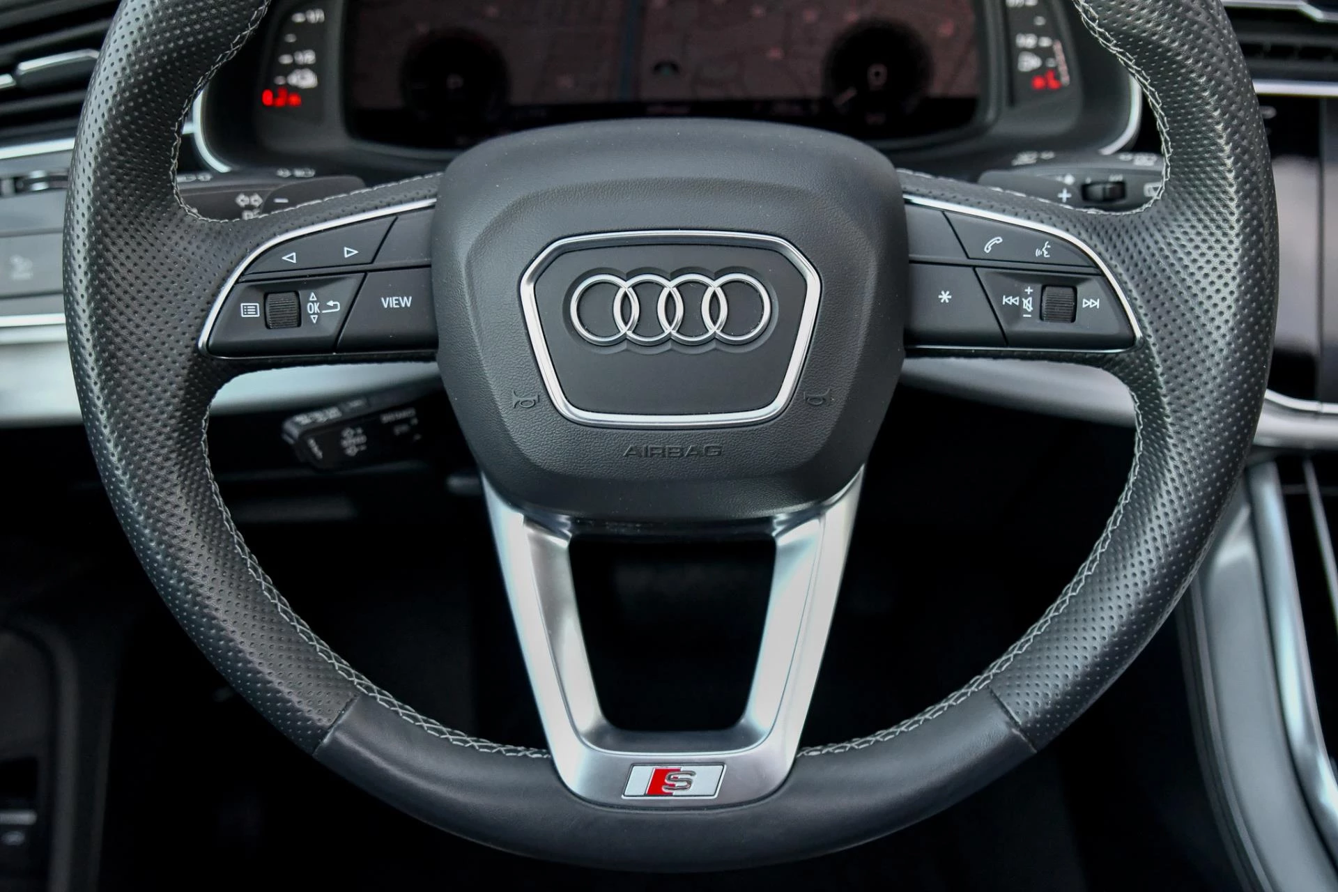 Hoofdafbeelding Audi Q7