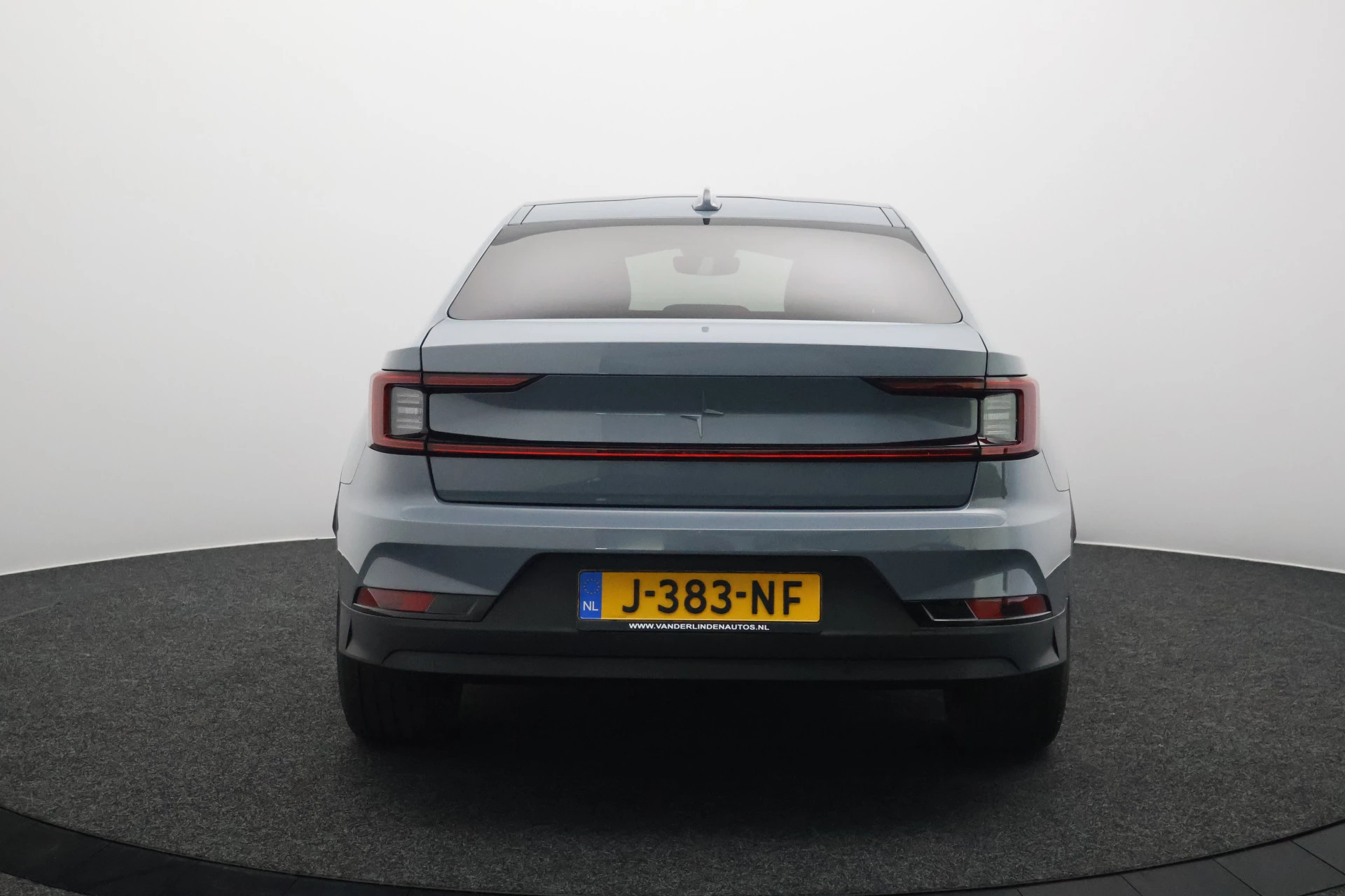 Hoofdafbeelding Polestar 2