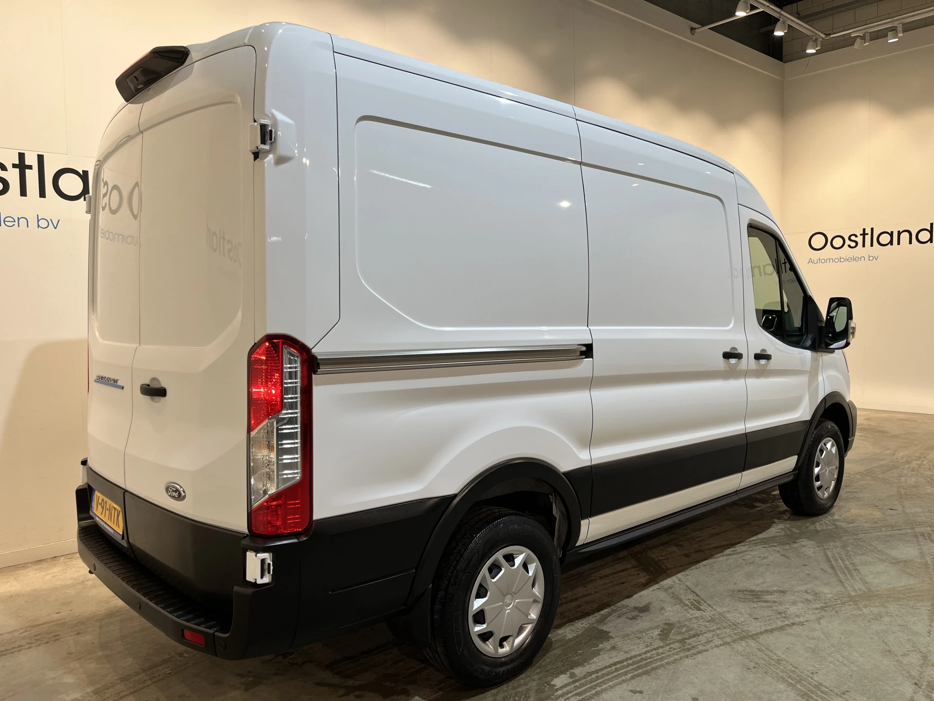 Hoofdafbeelding Ford E-Transit