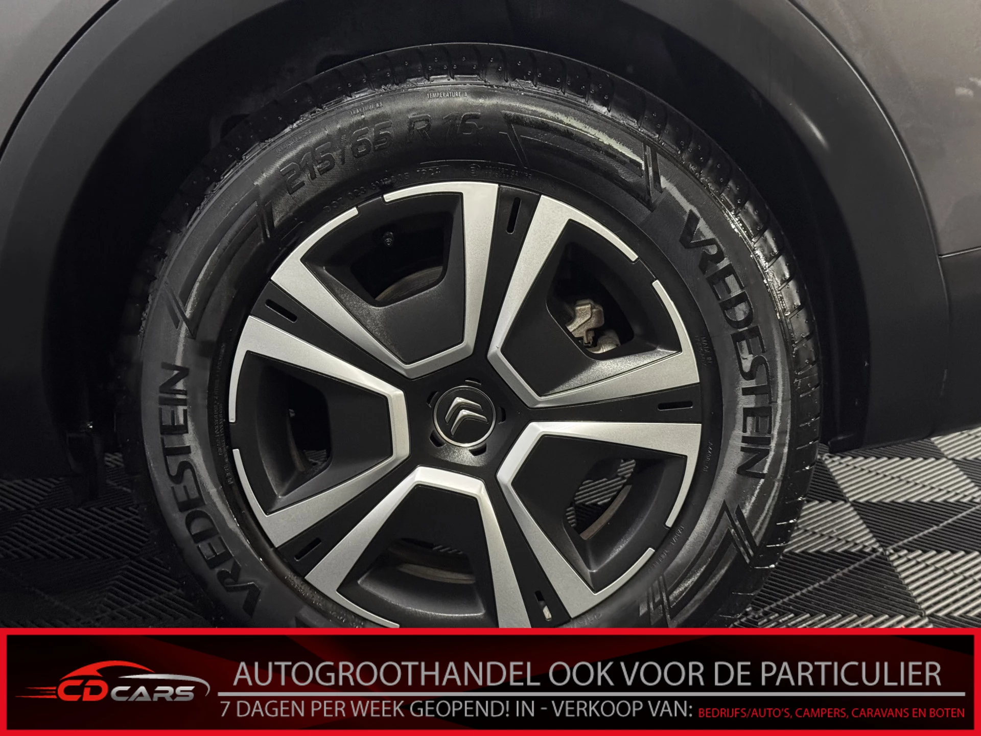 Hoofdafbeelding Citroën ë-C4