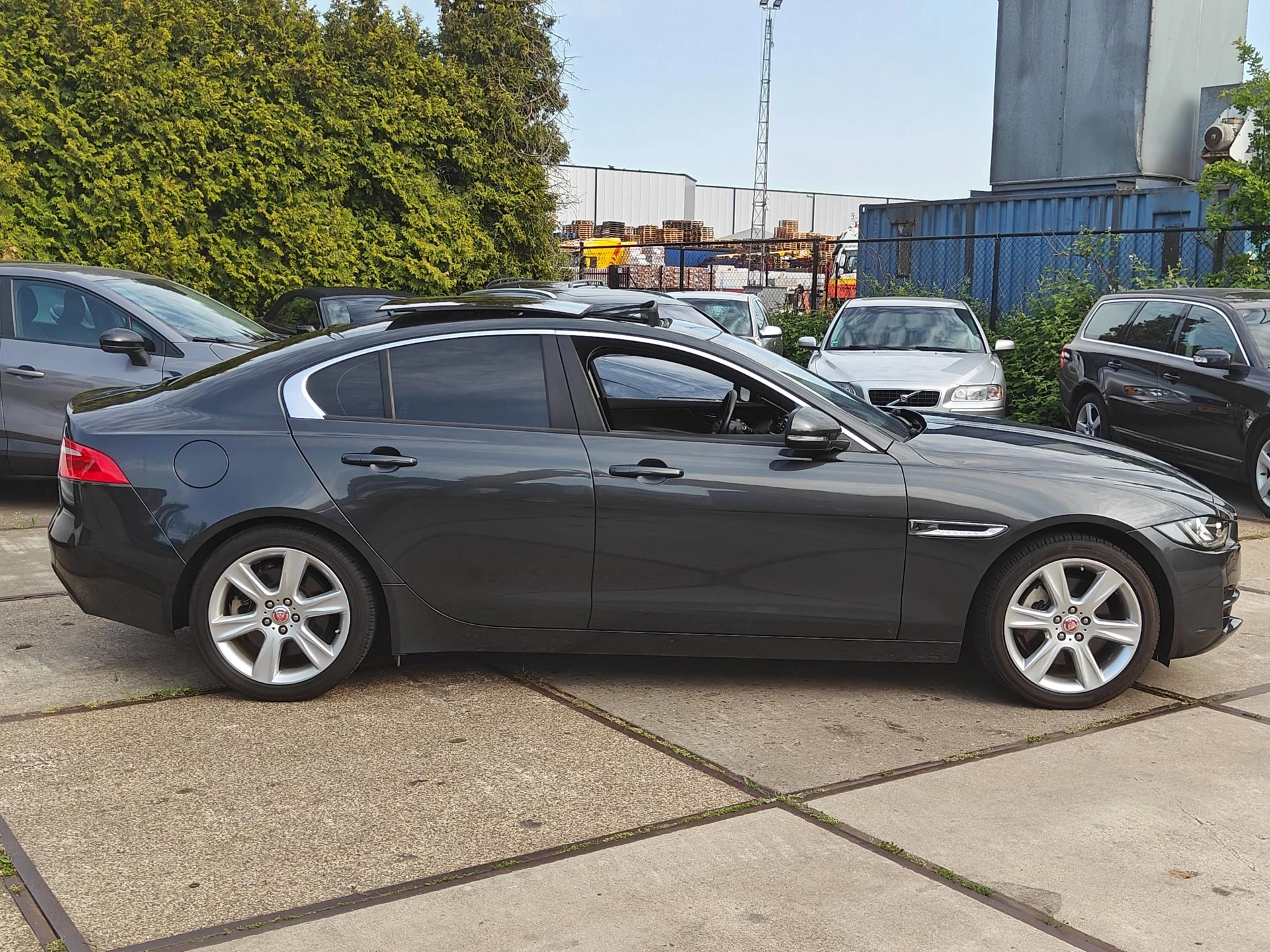 Hoofdafbeelding Jaguar XE