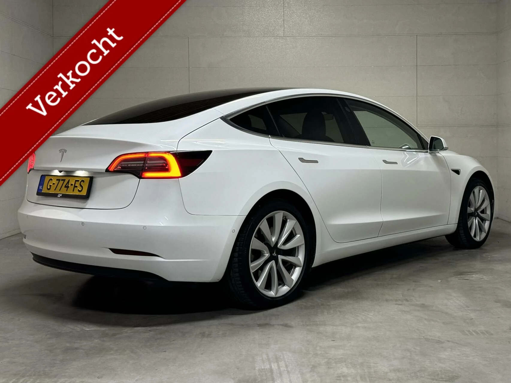 Hoofdafbeelding Tesla Model 3