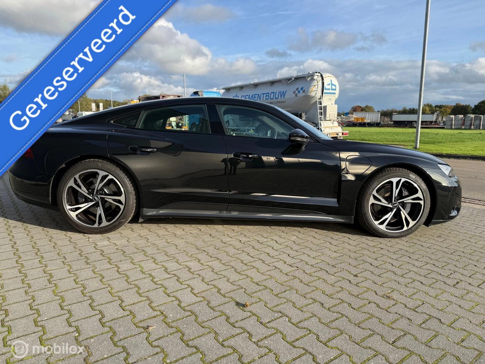 Hoofdafbeelding Audi e-tron GT