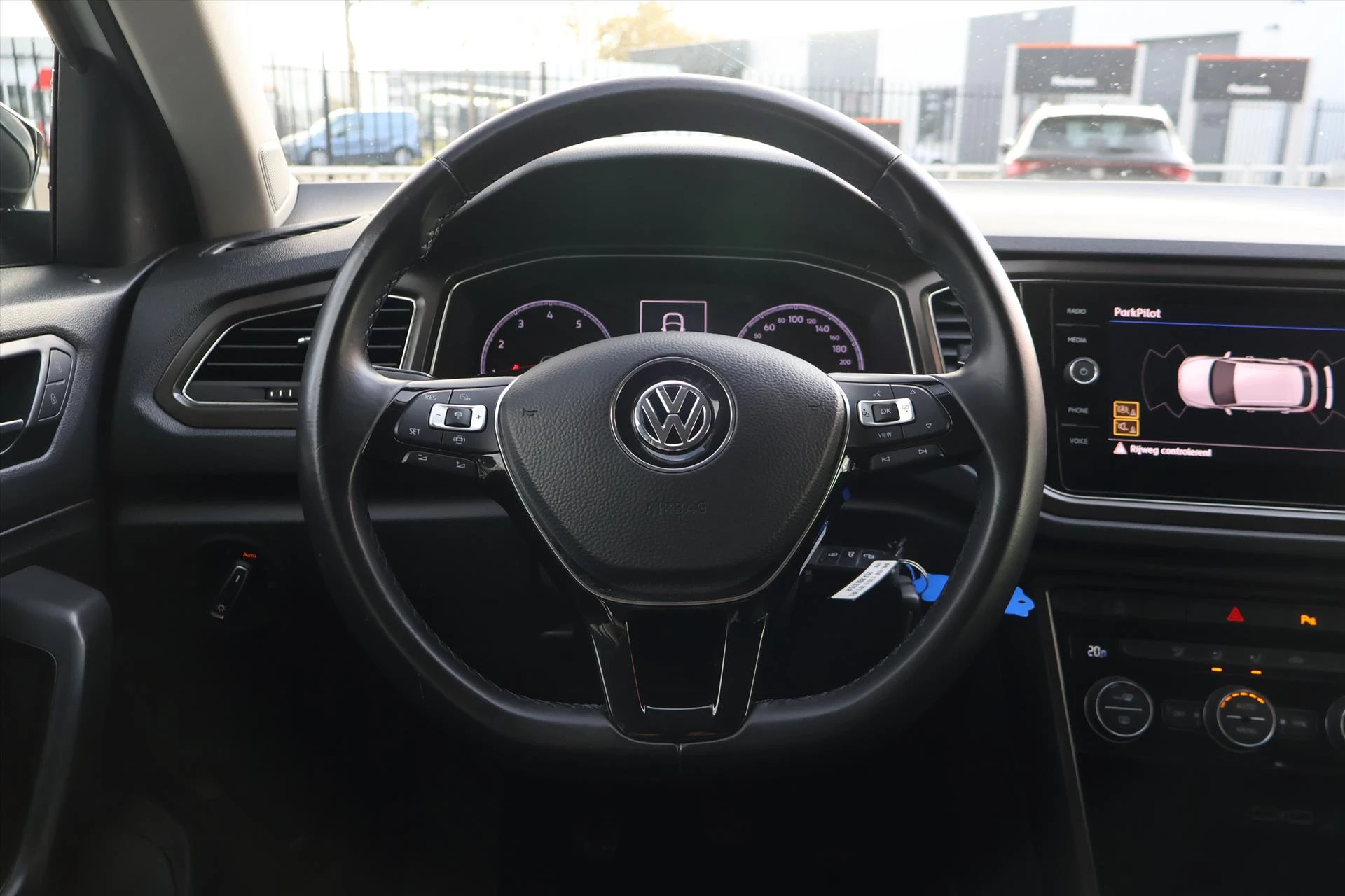 Hoofdafbeelding Volkswagen T-Roc