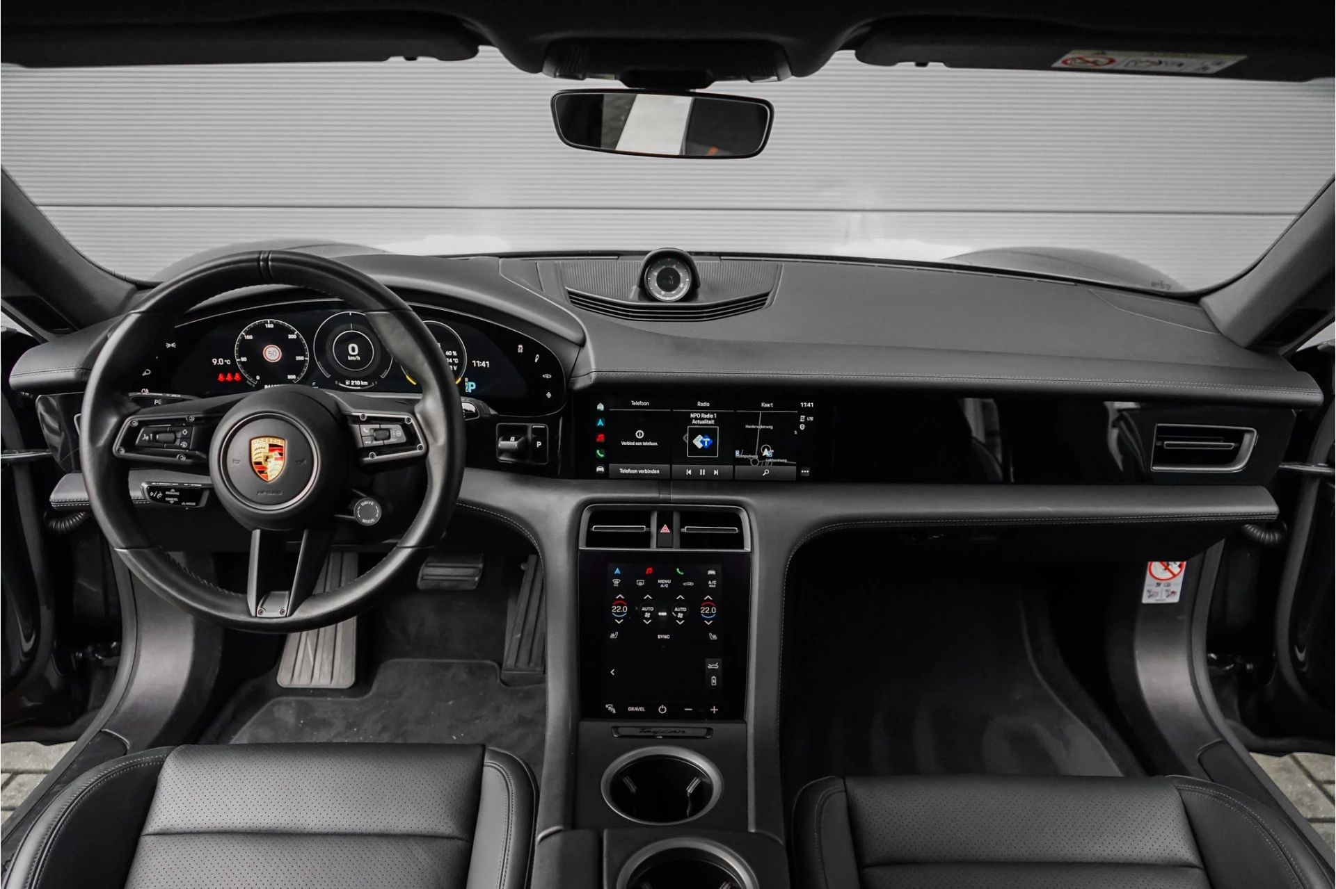 Hoofdafbeelding Porsche Taycan