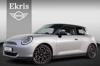 Hoofdafbeelding MINI Electric Mini Mini Cooper SE Favoured M 54.2 kWh Pakket M/ Verwarmd Stuurwiel/ Comfort Access/ Panoramadak/ Stoelverwarming/ Head-Up