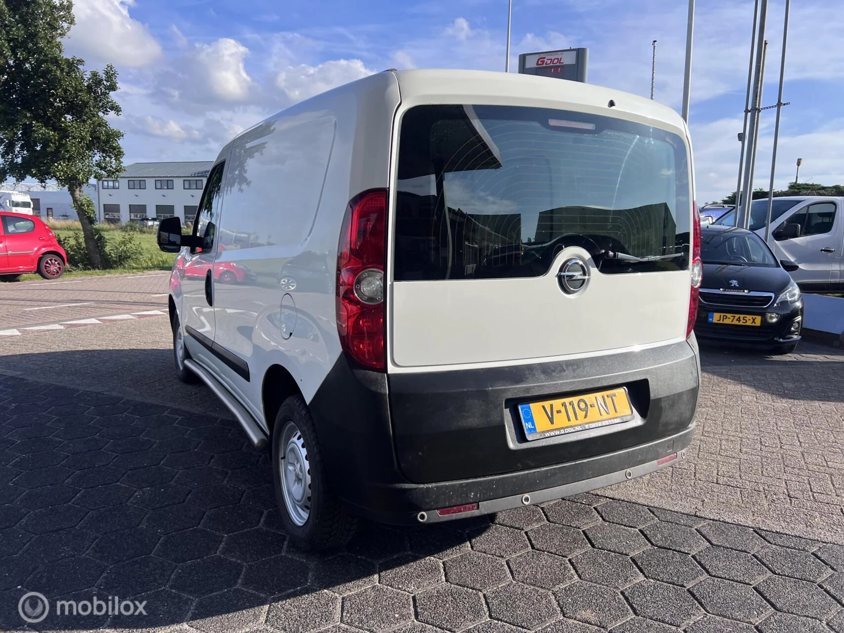 Hoofdafbeelding Opel Combo