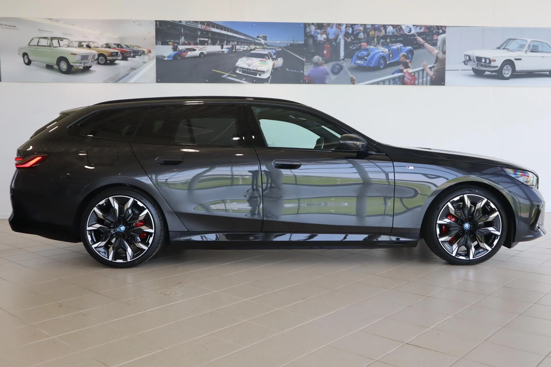 Hoofdafbeelding BMW i5