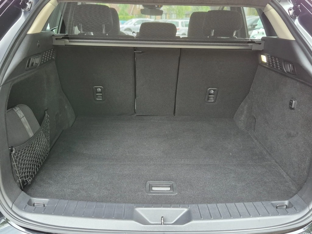 Hoofdafbeelding Mazda CX-60