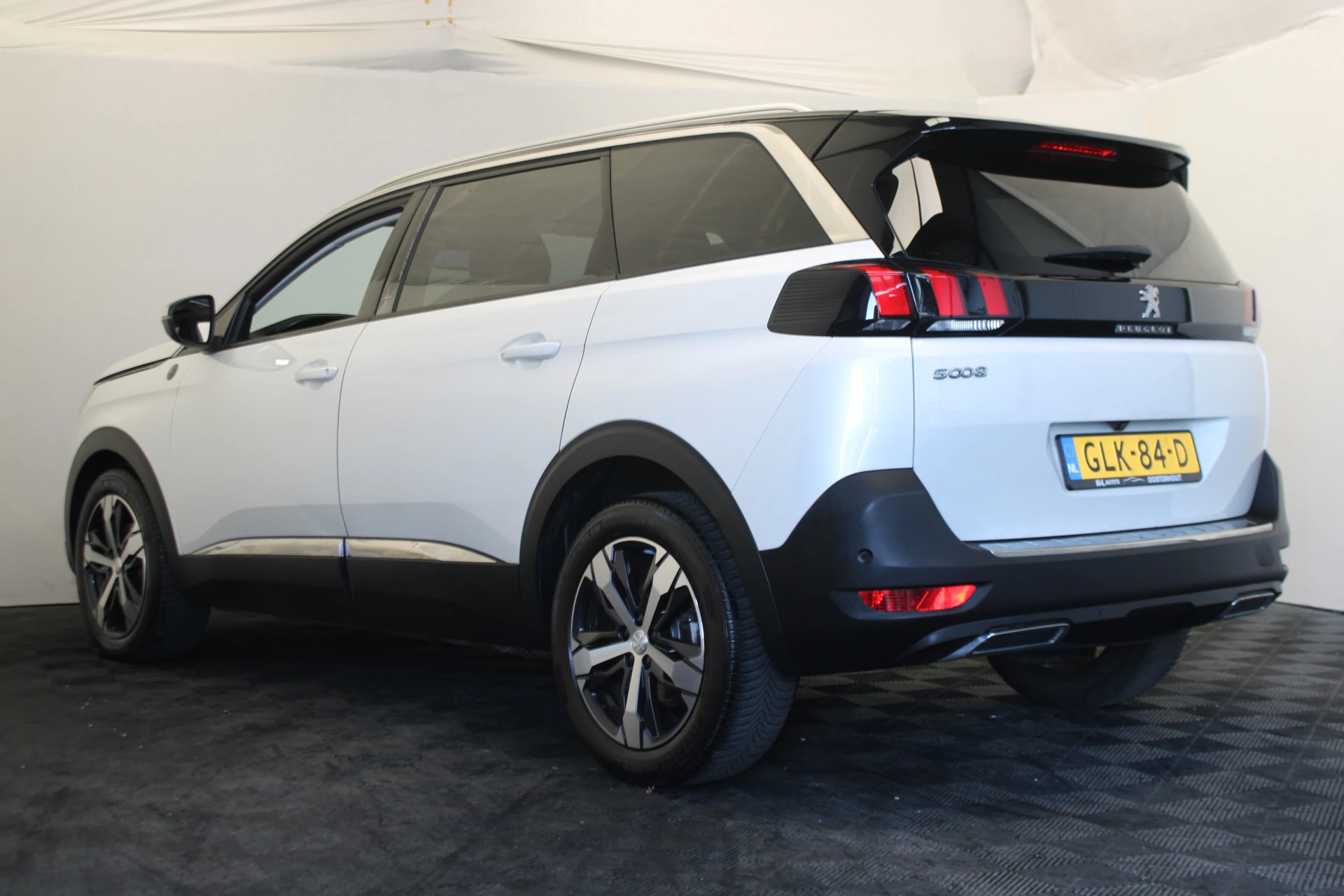 Hoofdafbeelding Peugeot 5008