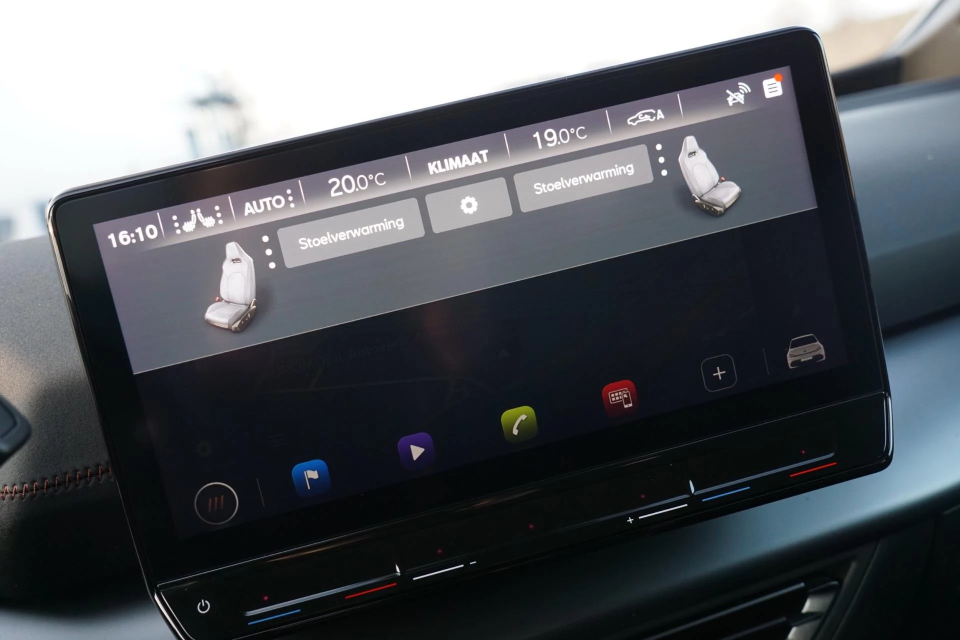 Hoofdafbeelding CUPRA Born