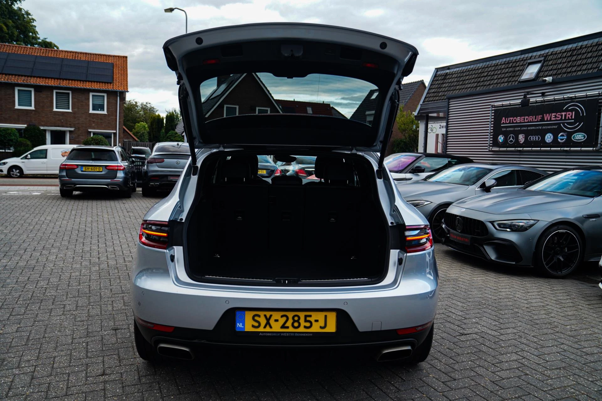 Hoofdafbeelding Porsche Macan