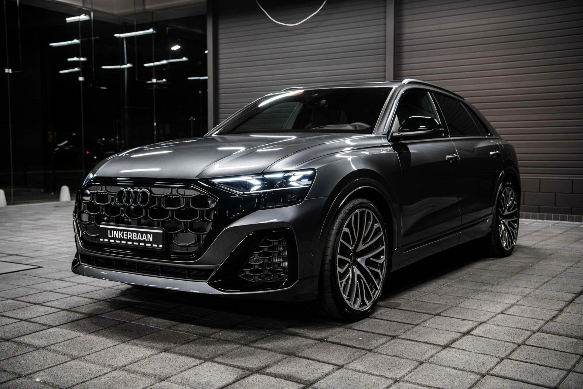 Hoofdafbeelding Audi Q8