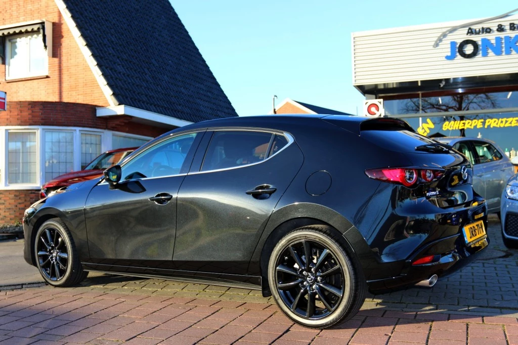 Hoofdafbeelding Mazda 3