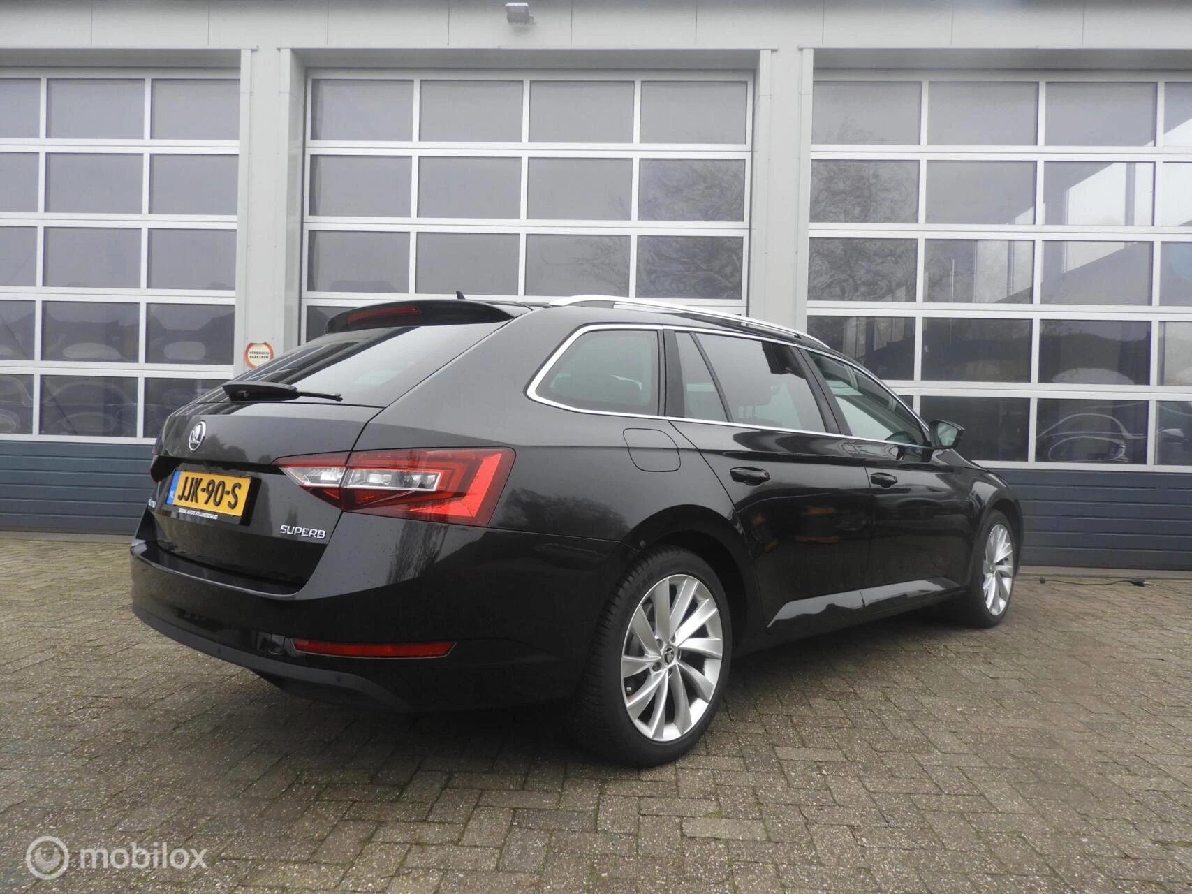 Hoofdafbeelding Škoda Superb