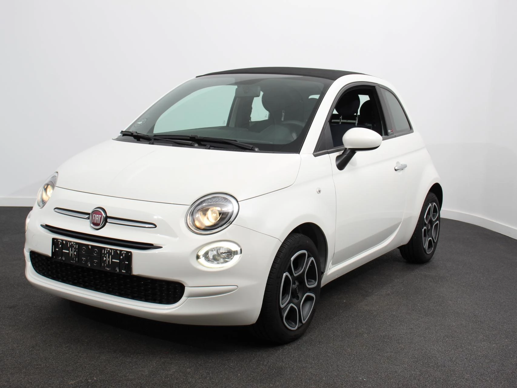 Hoofdafbeelding Fiat 500C