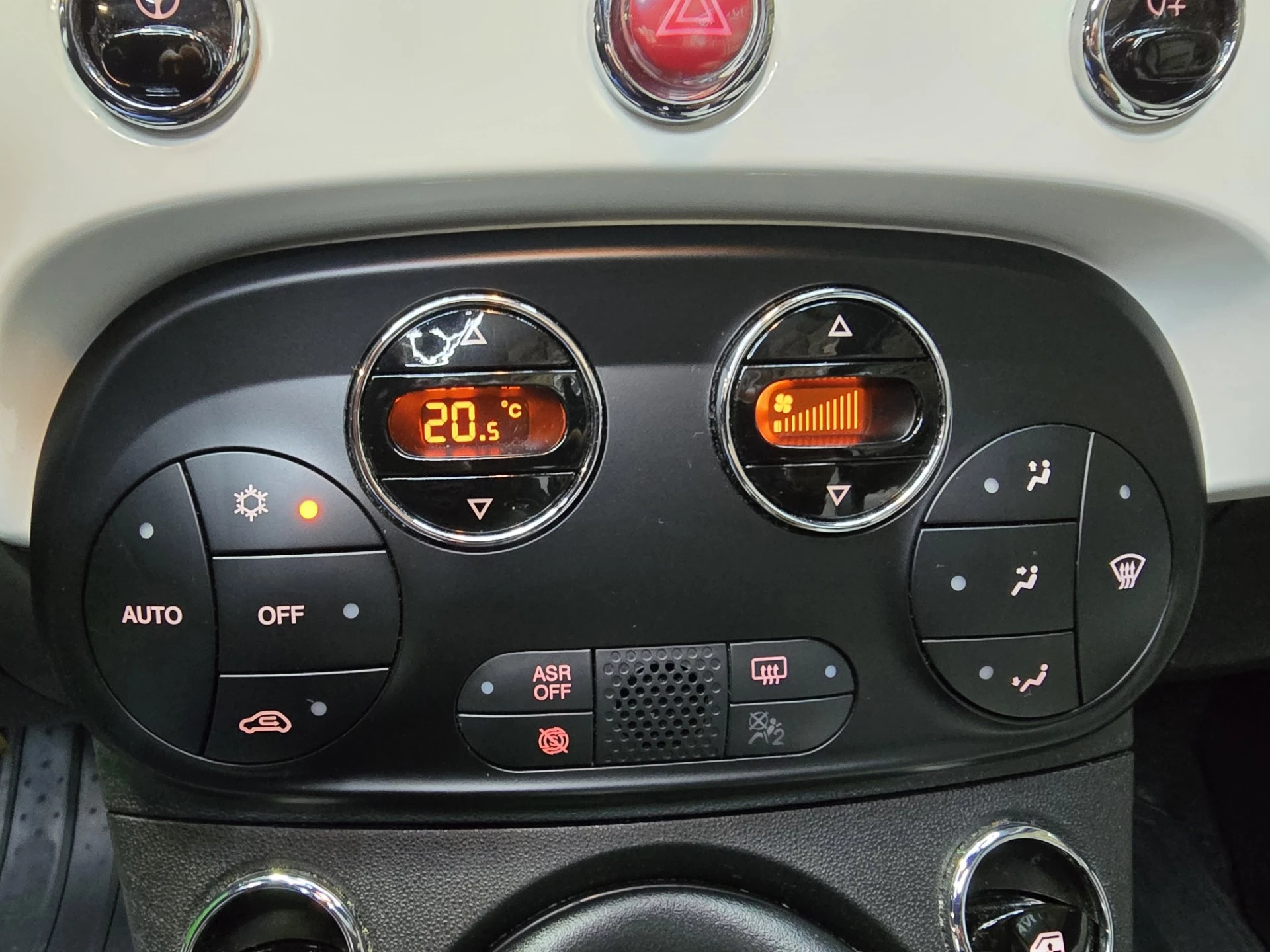 Hoofdafbeelding Fiat 500C